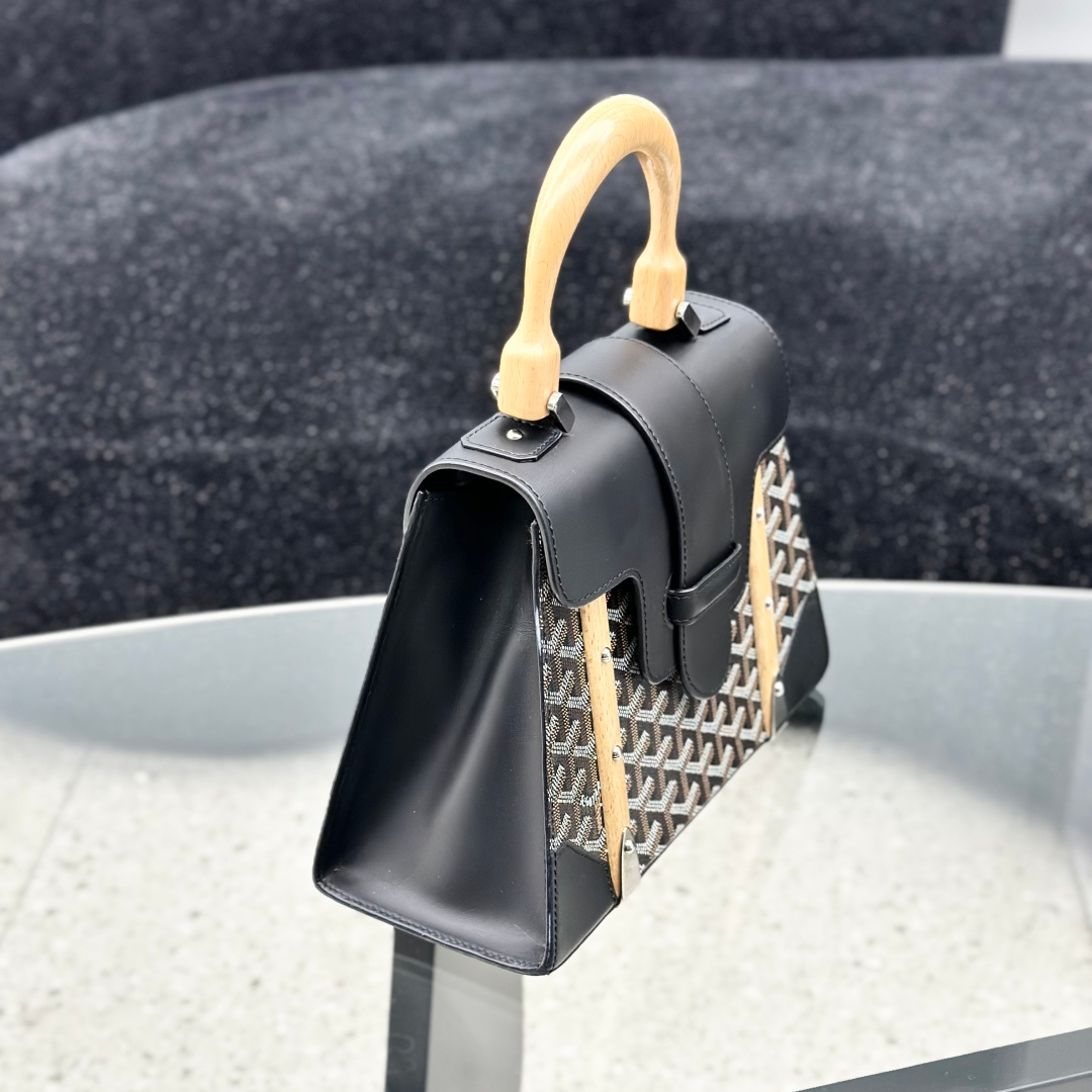 Goyard Wooden Handle Bag Leather Goods Goyard Mini Purse Goyard