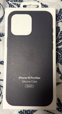 Apple iPhone 16 Pro Max Silicone Case with MagSafe Black