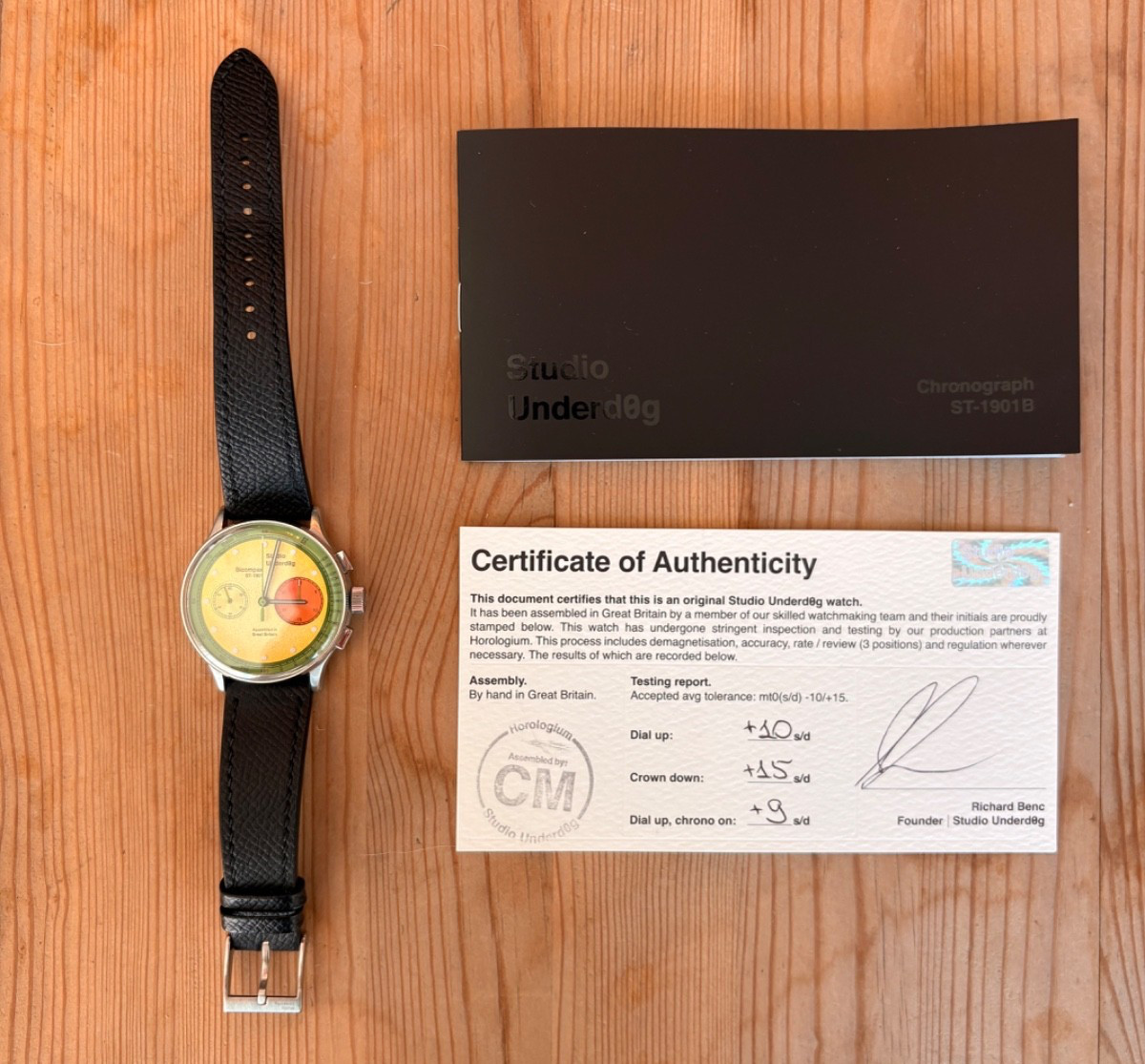 Studio Underdog Avocado Watch Gen 3 01 - used with box and papers
