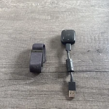 Whoop 4.0 Bundle Black Colored Band Unit Charging Brick And Cord