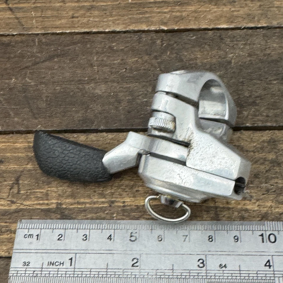 Palanca de cambios delantera triple MTB Japón Shimano Deore XT SL-M700 de colección Foto 2 de 4