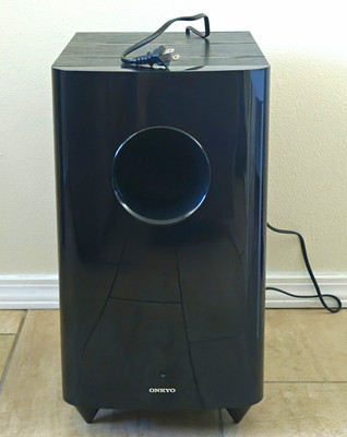 Onkyo SKW-770 10in Powered Subwoofer 290W RMS Wired RCA Input Black