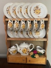 Vtg Cragstan 6 Setting Child Toy China Tea Set Wood Hutch Yellow Rose