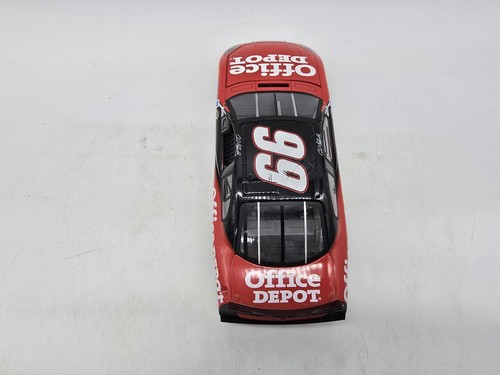 Team Caliber Pit stop 2006 Carl Edwards #99 Office Dep 1/24 Scale Diecast Nascar - Picture 9 of 12