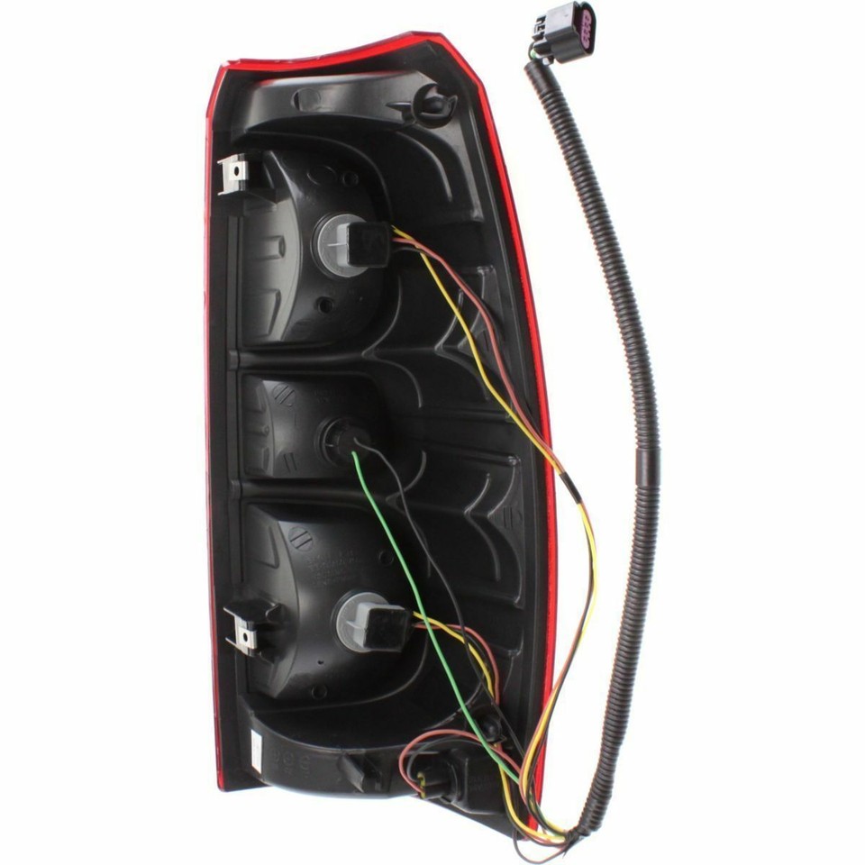 VIPMOTOZ Premium LED Tail Light Lamp For 2007-2013 Chevy