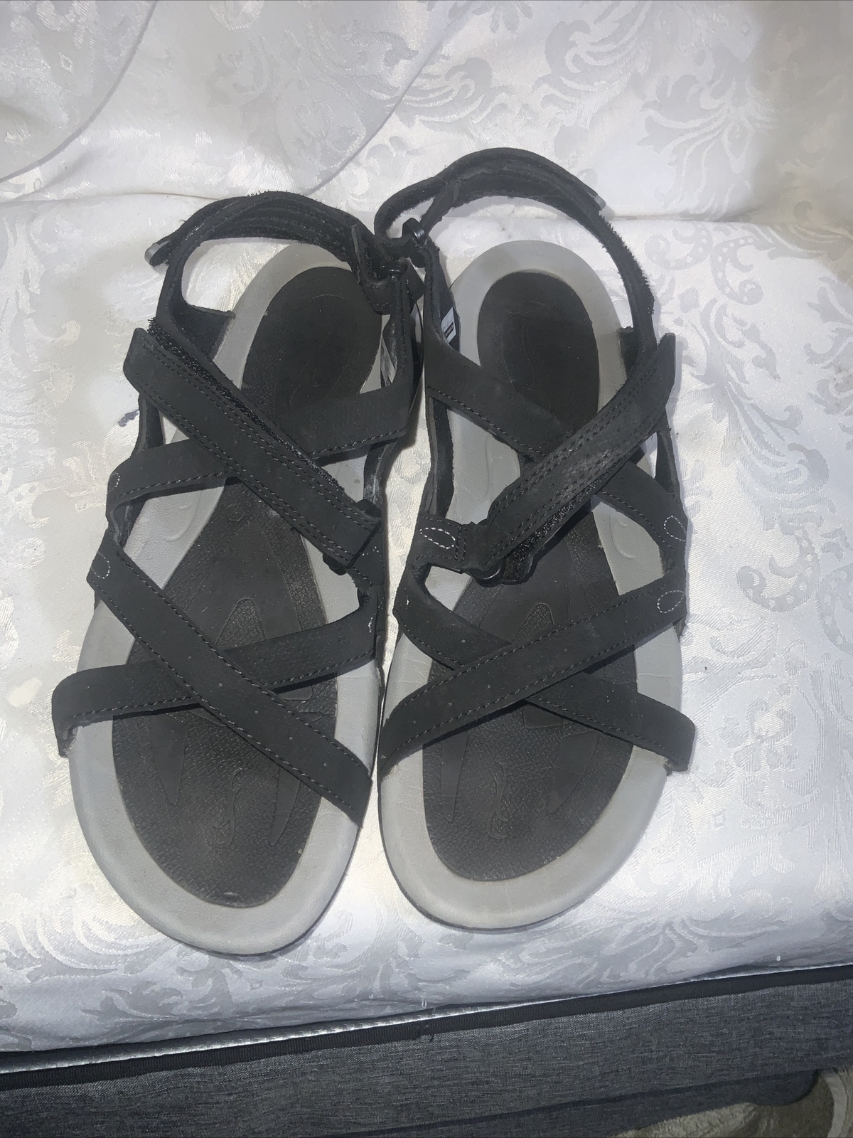 Hi-tec Waimea Falls Sandals Summer Beach Double Strap Lightweight Flats  Women 9 | eBay
