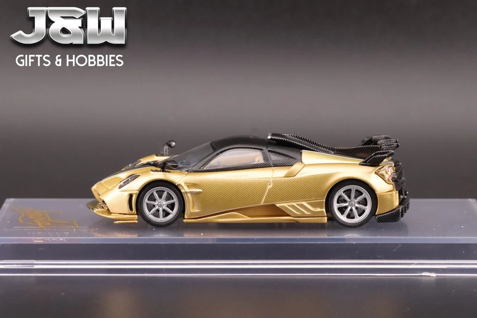 Modelo CM Pagani Imola Oro Carbono 1/64 Foto 2 de 4