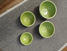 Melmac Melamine Nesting Measuring Bowl's 4 Piece Set Vintage Avocado Green