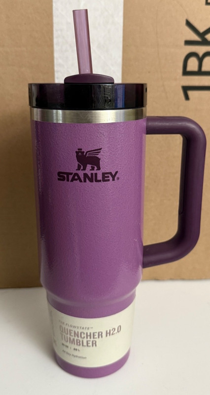 Stanley 30oz. HAMMERTONE LILAC Quencher H2.0 FlowState Tumbler NWT