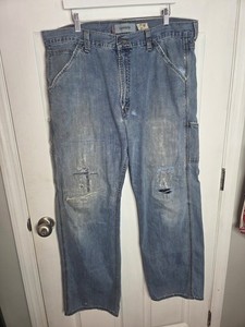 Men's VINTAGE Levi's Carpenter Jeans Size 38x32 (MEASURES DIFFERENTLY)