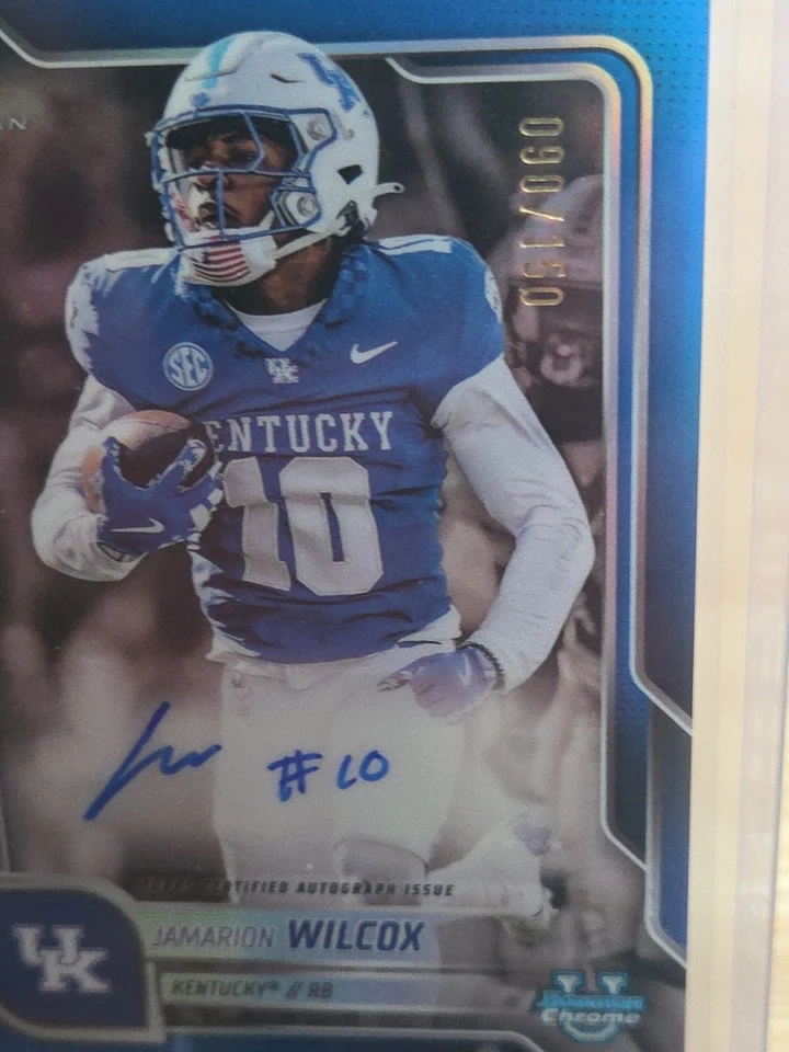 Autógrafo Jamarion Wilcox 2025 Bowman Chrome U True Blue 40/150 #BCA-JWI Foto 2 de 3
