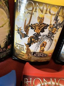 LEGO BIONICLE Glatorian Legends Canister Set  complete w/ instructions.