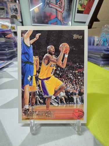 1996-97 Topps Kobe Bryant #138 Rookie RC Los Angeles Lakers 🐍 SEE PICS**