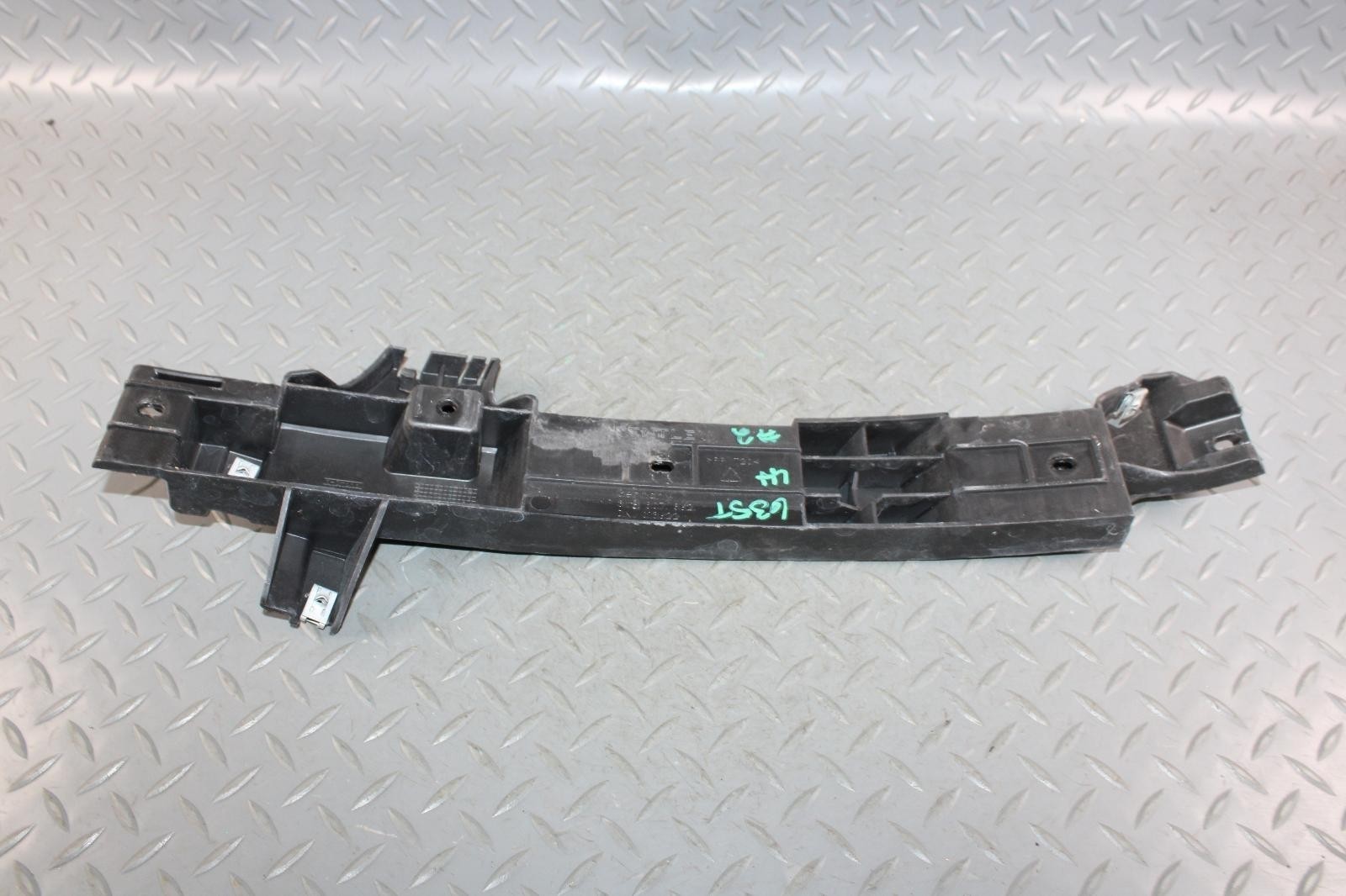 Bentley Continental GT 2003-2010 Rear Left Side mounting bracket