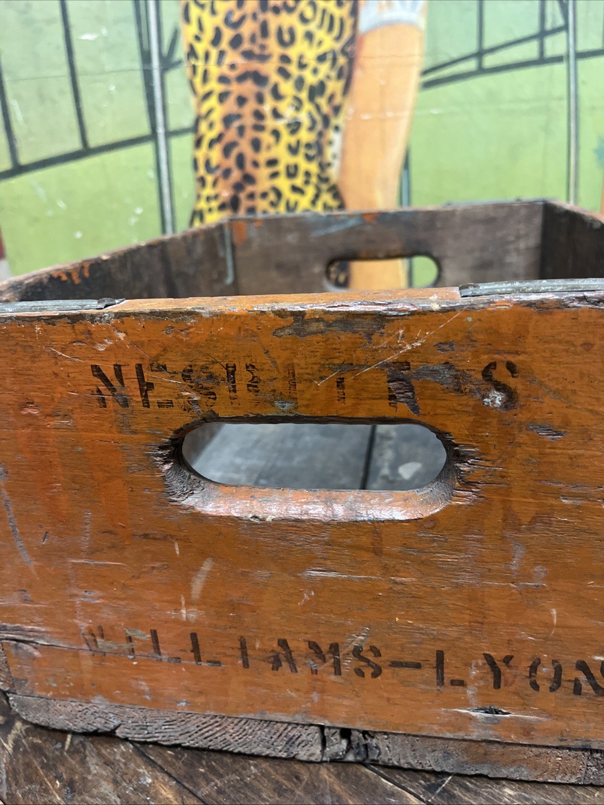 VINTAGE NESBITTS ORANGE CRATE CARRIER SIGN COCA COLA 7UP PEPSI ORANGE CRUSH RARE