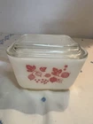 Pyrex 501  Pink Gooseberry Refrigerator Dish with Lid Vintage