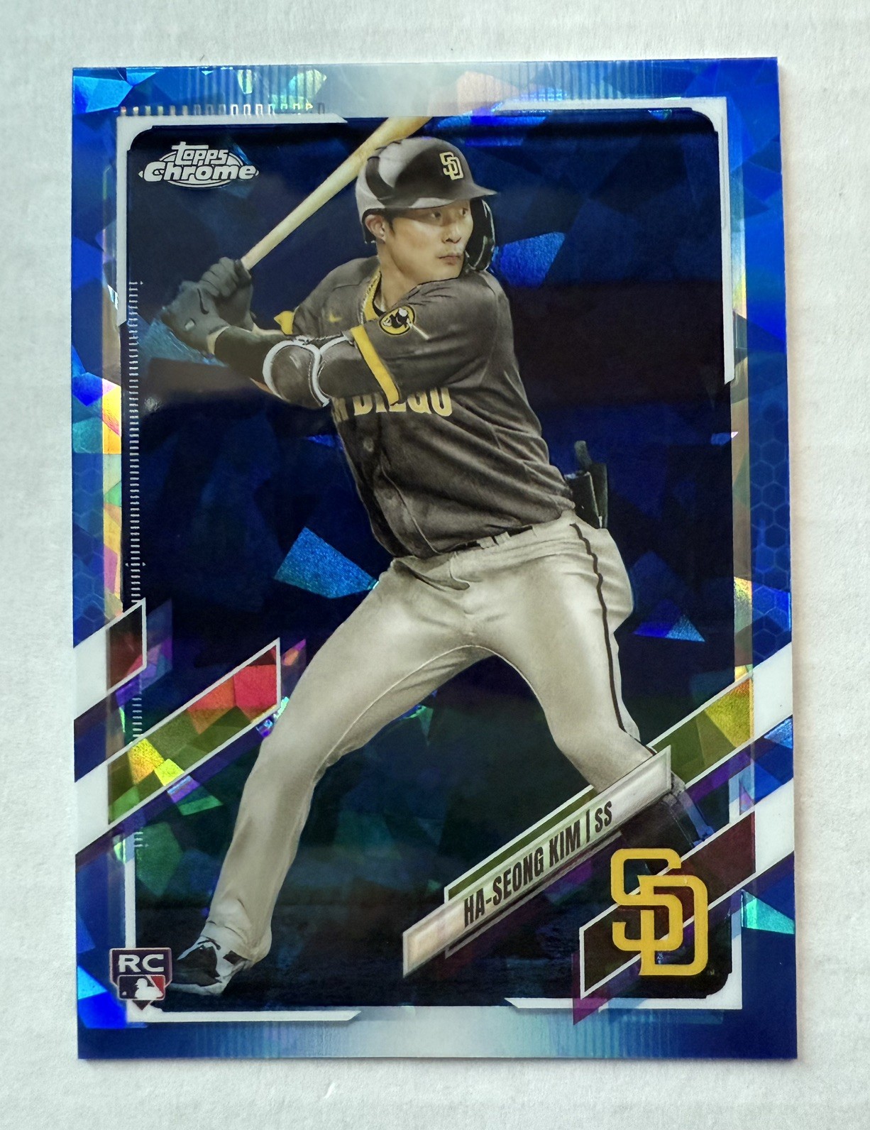 2021 Topps Chrome Sapphire Edition - Ha-Seong Kim #398 (RC)