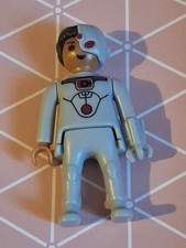 Spielzeug Kinder &Uuml;berraschung - DC Comics - Playmobil - Cyborg - VC300