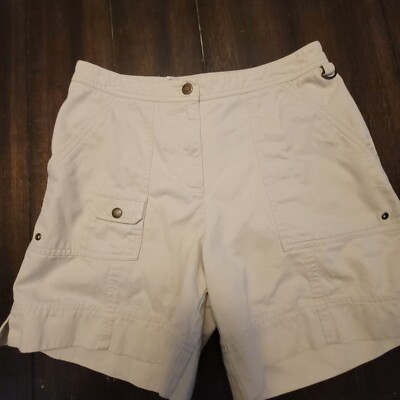 Women's Shorts Size S (6) Lt Tan Very Nice Quality Pretty Style