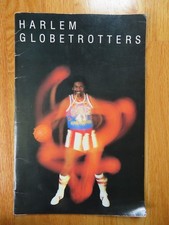 1985 HARLEM GLOBETROTTERS Magicians Basketball Program CURLY NEAL GEESE AUSBIE