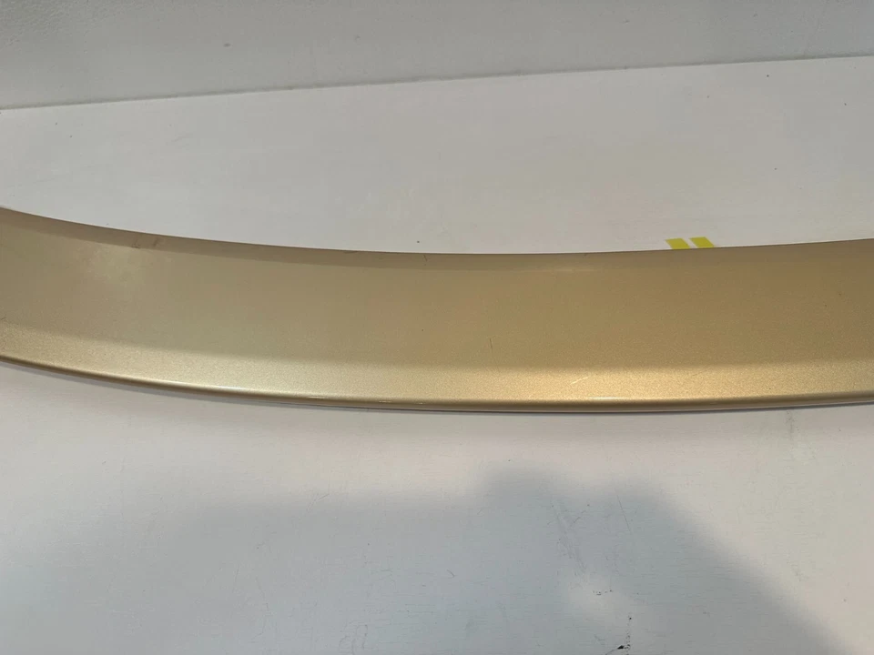 Parte alerón trasero Toyota Avalon 2011-12 # PT611-07100 Foto 2 de 4