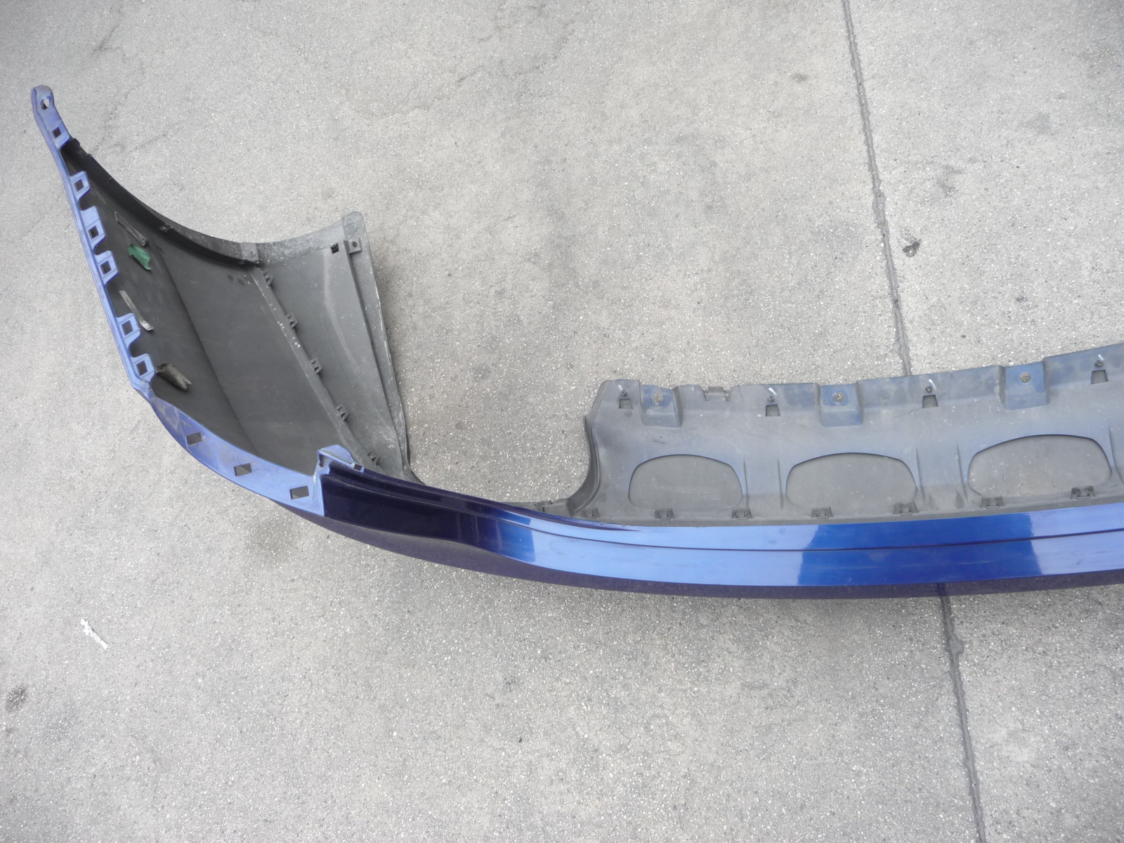 2018-2020 Maserati Ghibli M157 Rear Bumper Cover Complete 670008304 OEM