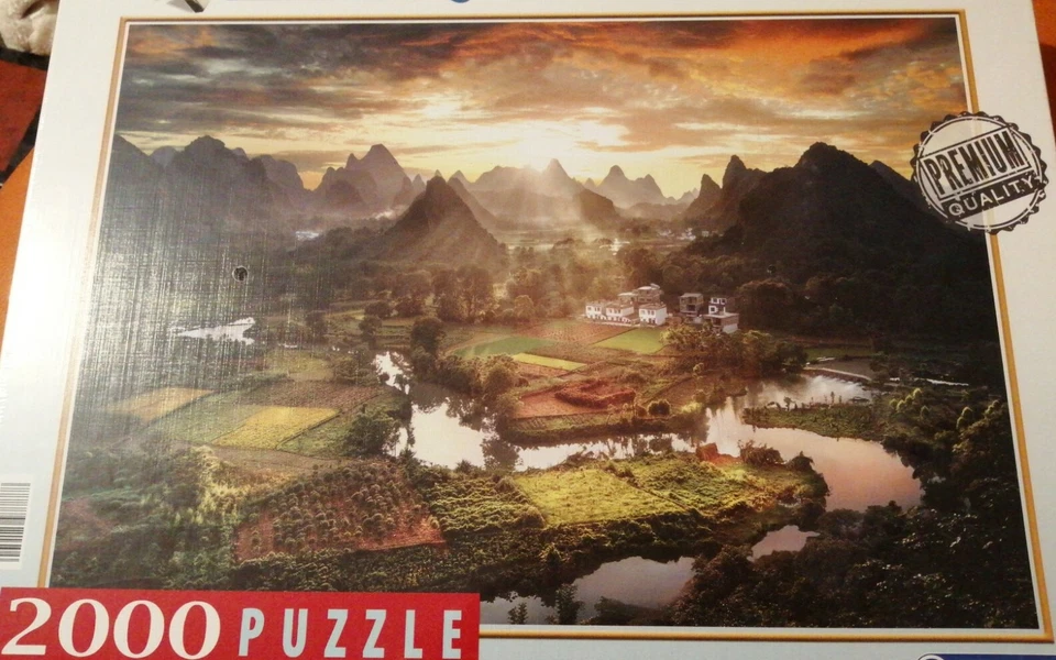 VIEW OF CHINA 2000 PIECE JIGSAW PUZZLE CLEMENTONI PREMIUM QUALITY NEW & SEALED - Image 2 of 4