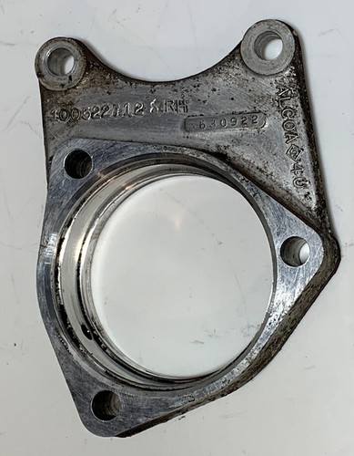 1988-1996 Corvette Hub Brake Caliper Mounting Bracket REAR RH 10052212 - Picture 2 of 7