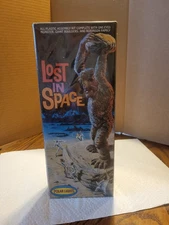  Vintage Polar Lights "Lost In Space One Eyed Monster" Model Kit 1997