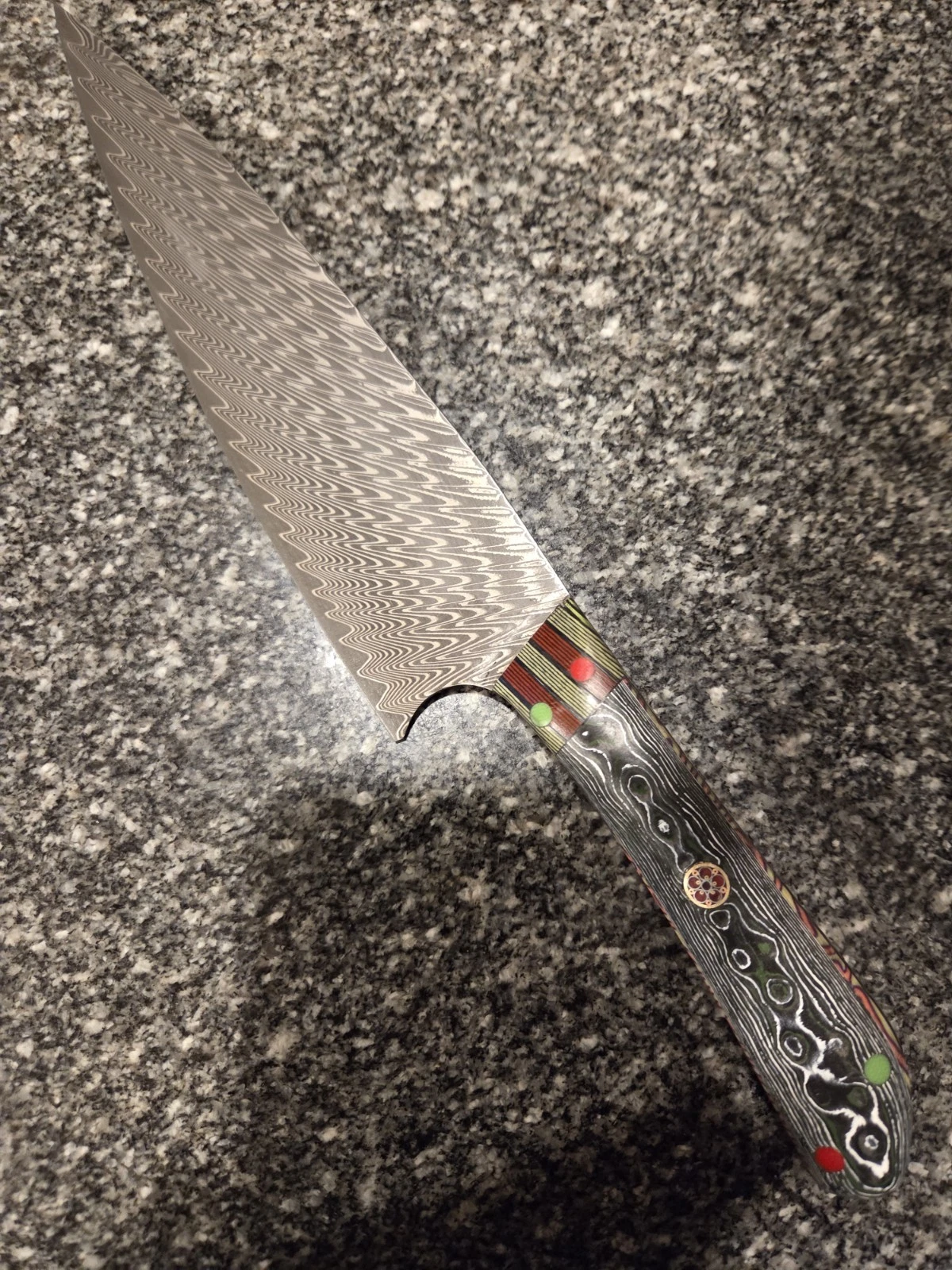 8" Herringbone Pattern Stainless Damascus Clad VG10 Chef's Knife With Carbon...
Opens in a new windo
