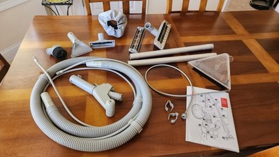 Bissell Big Green Clean Machine - Tools and Accessories Lot (Model 1660 & 1672)