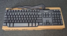 Dell 0W7658 RT7D50 104-Key USB Wired Standard Keyboard Genuine OEM