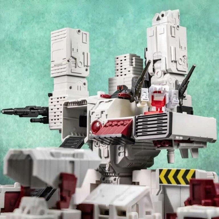 Yc001-A Scamper Six-Gun Metroplex G1 Mini Transformable toys model action figure - Image 3 of 4