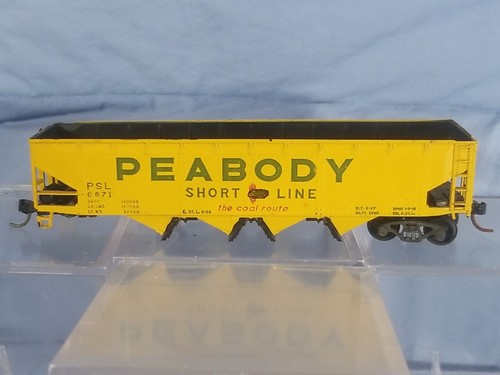 Escala HO AHM? 4 bahías tolva abierta PEABODY línea corta PSL 6671 coche de carga Kadee | Zustand: Used