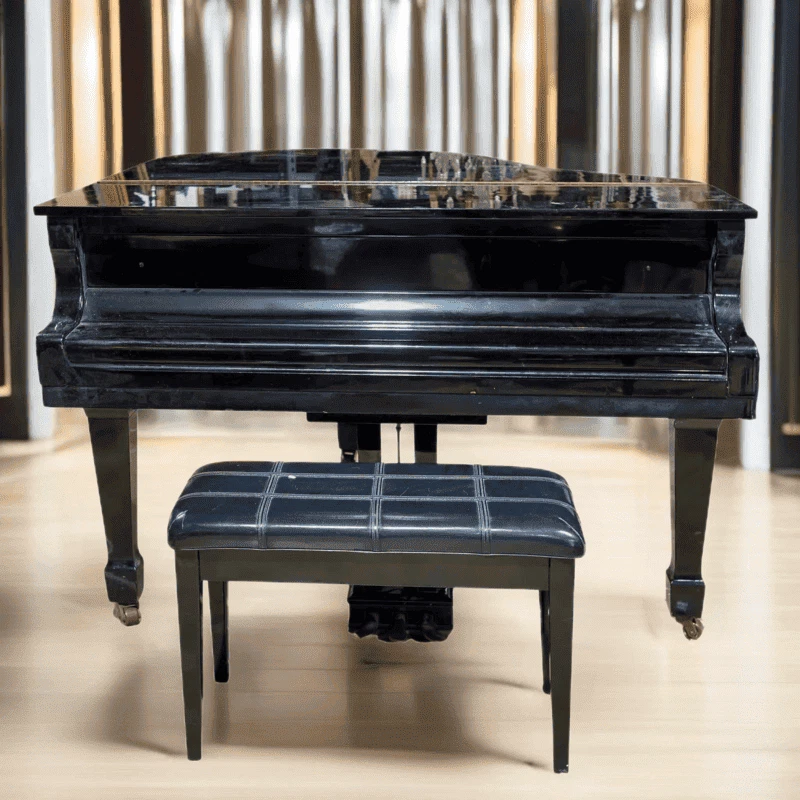 Piano de cola Hyundai Binder & Sons Baby - Modelo G-80 Foto 2 de 4