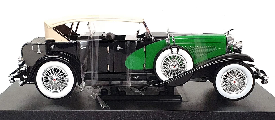 Signature Models 1/18 Scale 18110 - 1934 Duesenberg - Black/Green - Bild 3 von 4