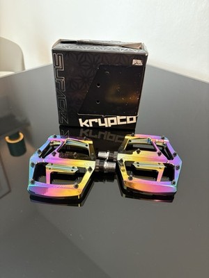 Flatpedale Alu | Supacaz Krypto | CNC platform Pedals | Oil Slick | Pedale