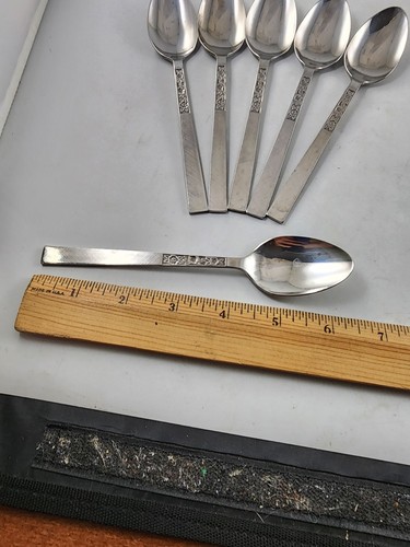Stanley Roberts Dorette Stainless Flatware 30 Pcs Mid Century 6 Place Settings - Picture 10 of 13