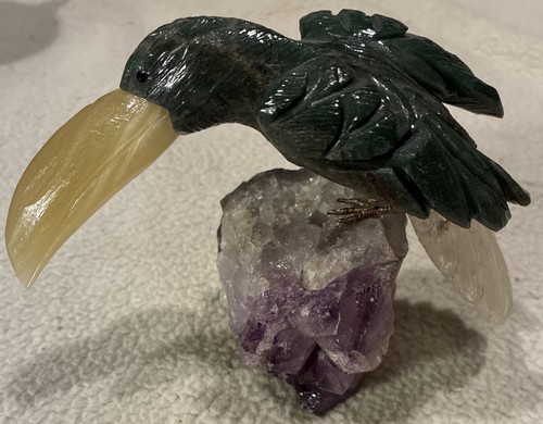 Vintage Hand Cratered Gemstone Toucan Figurine Amethyst & Quartz Cluster Base