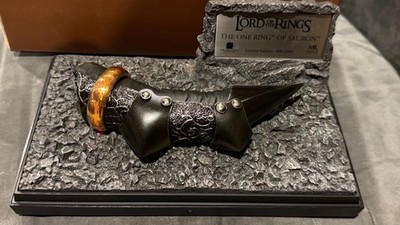 Master Replicas Lord of The Rings The One Ring Of Sauron - 498/2500 -- Working