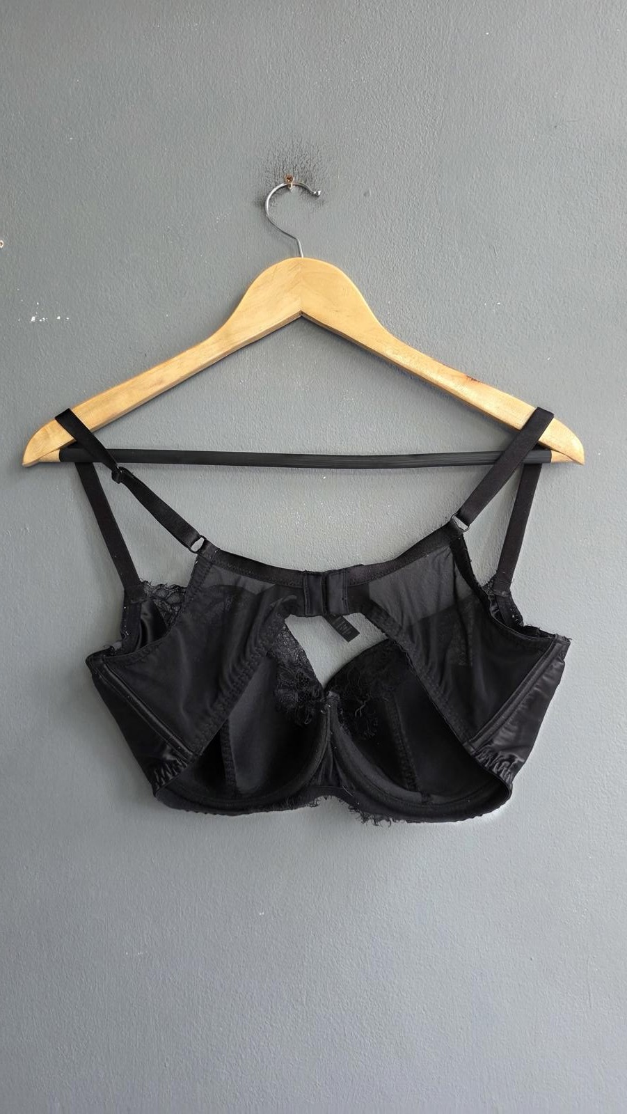 Ann Summers Black Satin Lace Underwire Padded Balconette Bra Strap Lingerie 38F image 2