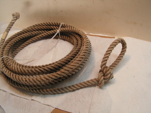Vintage Old Retired Cowboy Lariat Lasso Rope Western Wall Home Decor 22'+ 3/8"