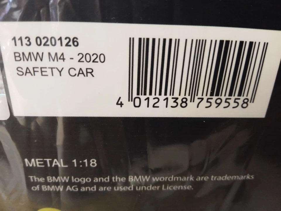 Minichamps BMW M4 Safety Car MotoGP 2020 1/18 113020126 - Immagine 4 di 4