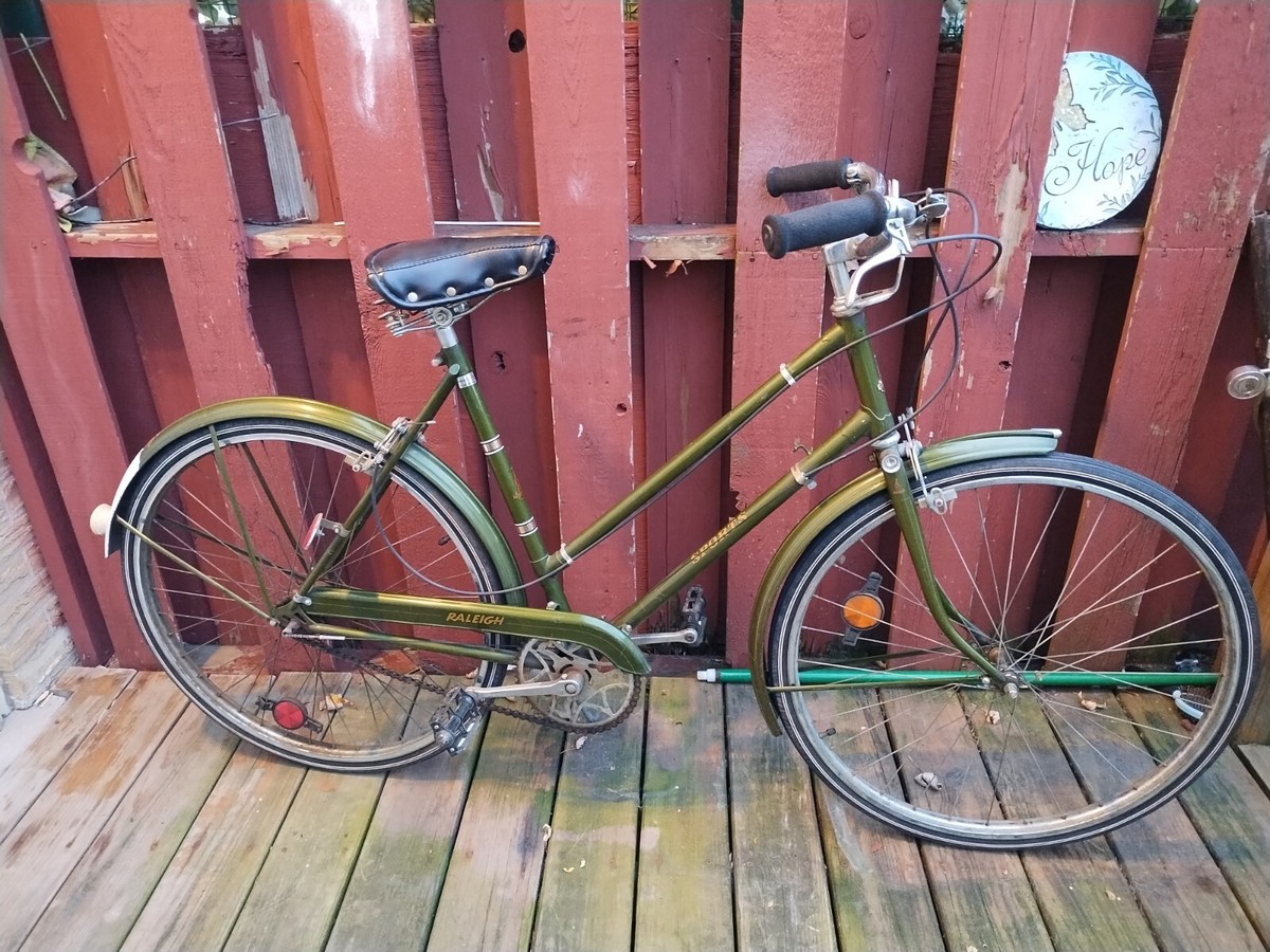 Vintage Raleigh Bicycle Old Lady Bikes Vintage Raleigh Caprice