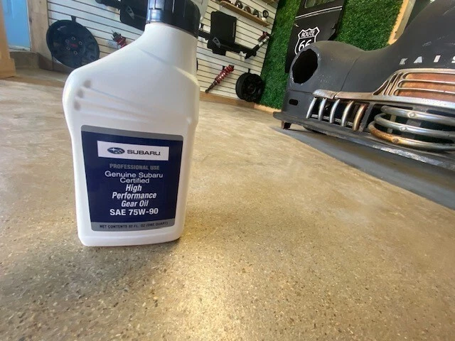 (3) Aceite de engranajes de alto rendimiento original OEM Subaru 75W90 1QT SOA427V1700 Foto 4 de 4