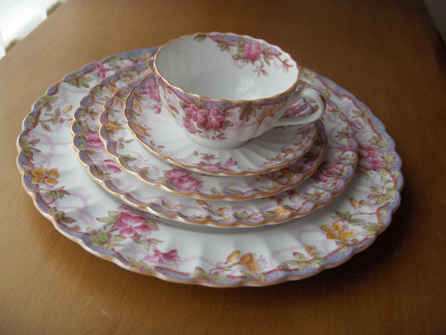 Spode Irene fine bone china 5 pc place setting~England~Pristine-No Reserve!