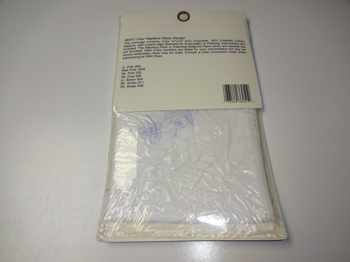 Highland Art "Rose" Stamped 4 Placemats (Open Not Started) & 4 Napkins (Sealed) - Picture 5 of 5