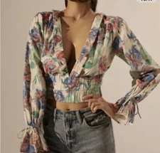ANTHROPOLOGIE Size M Floral Ruffle Plunge Neck Long Slv Crop Top Tie Back Blouse