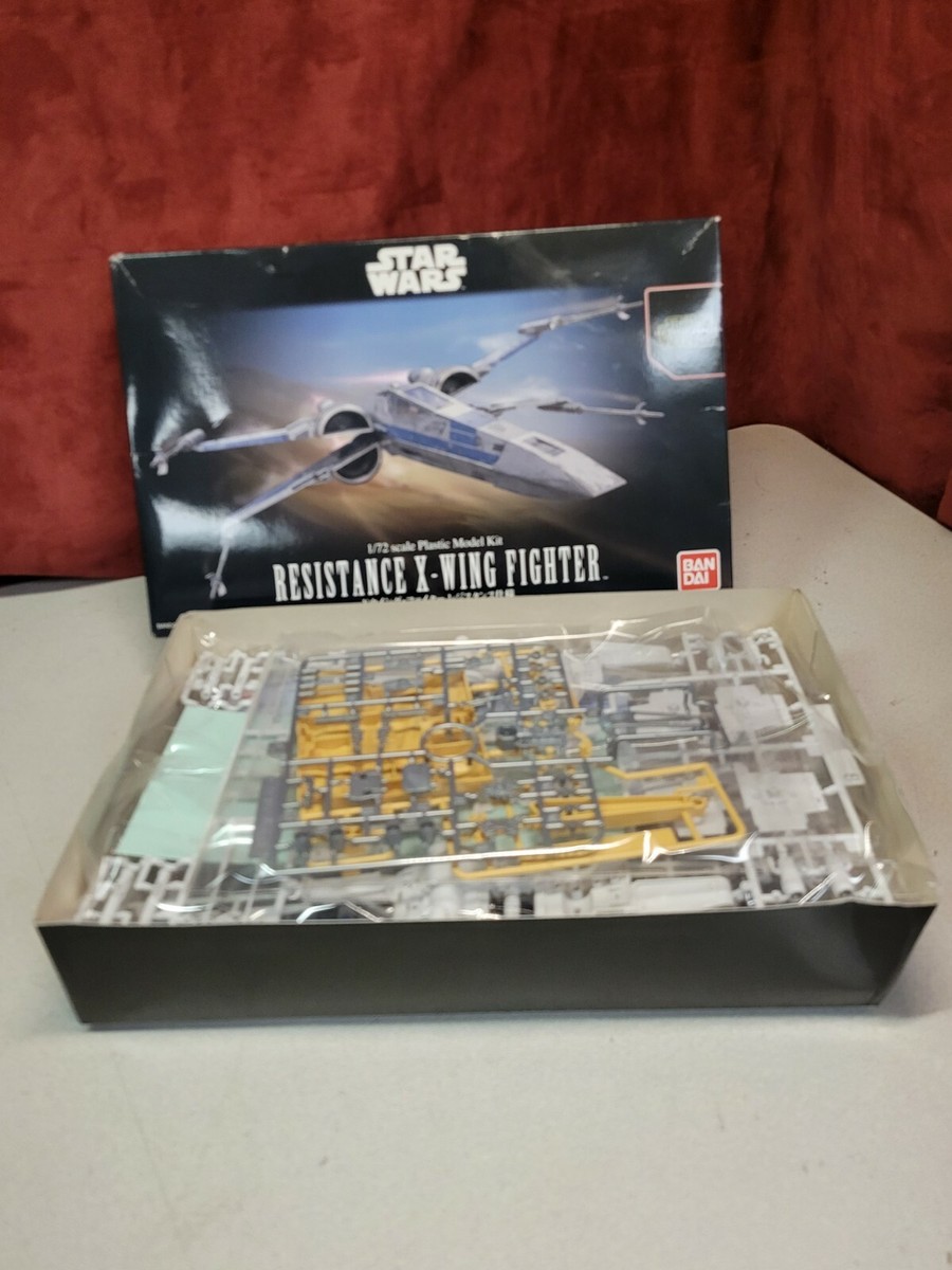 New BANDAI 1/72 RESISTANCE X-WING FIGHTER The Force Awakens Model