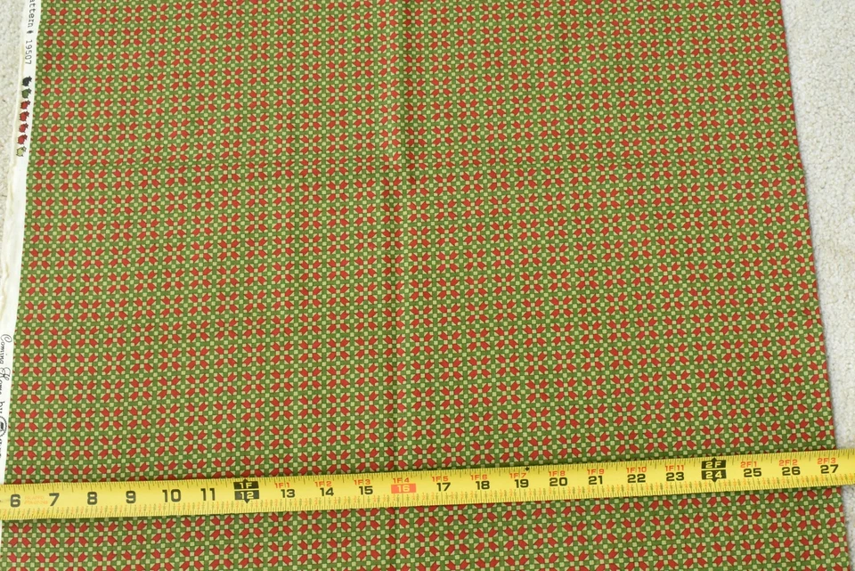 By 1/2 Yd, Red & Green Geometric Quilt Cotton, Moda/Deb Strain/Japan/19507,P4904 - Image 3 of 4
